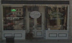 View Amy's Gourmet Apples Street Level!